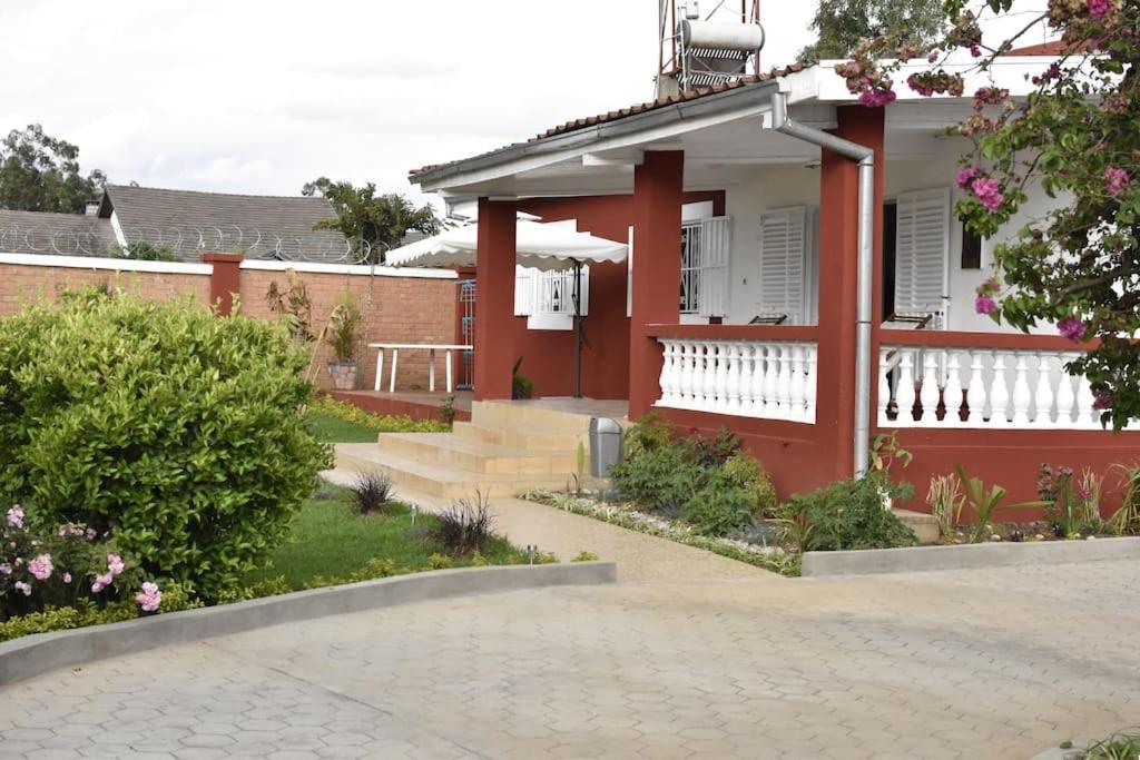 אנטננריבו Villa Paisible Proche Des Rizieres מראה חיצוני תמונה